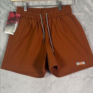 NWT New Moosejaw Brown Russet Shorts Size Small